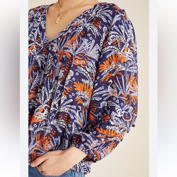 Maeve by Anthropologie Cathy Pleated Blouse Blue Jungle Print Size S - Picture 10 of 11